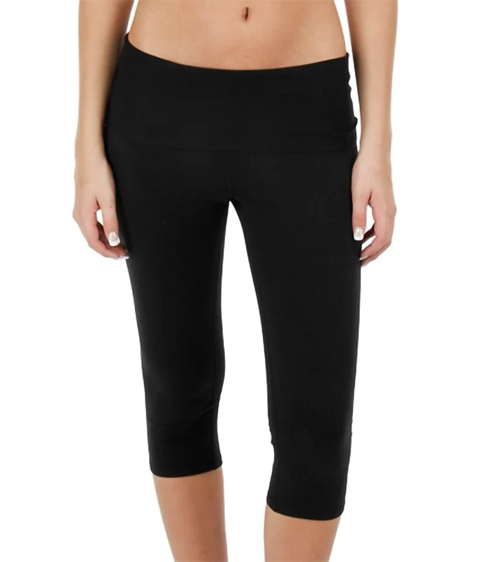 Beyond Yoga Women's Eco Fold Over Capri Black / M