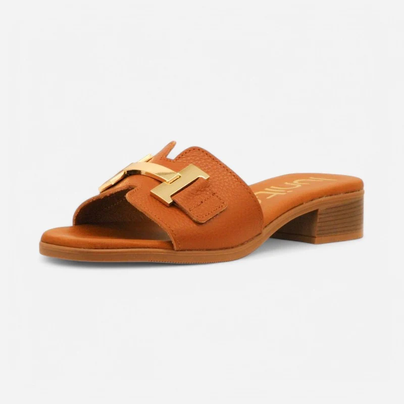 Women's Camila Tan 37