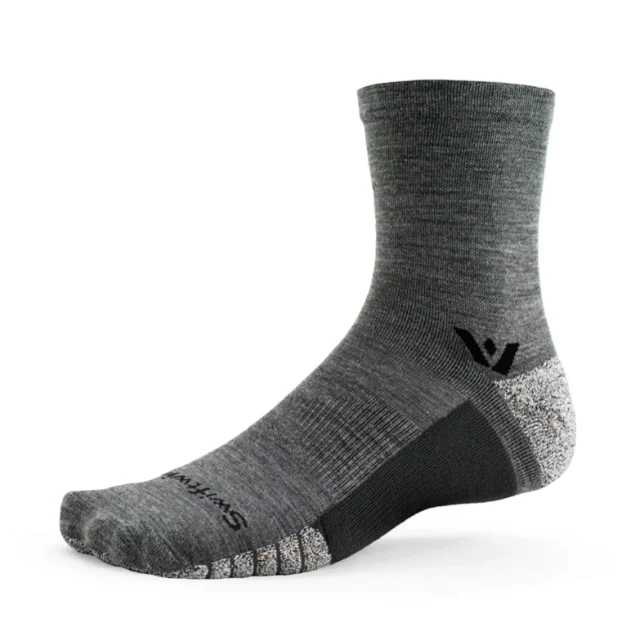 Swiftwick Flite XT Trail Mid Crew HEATHER / MED