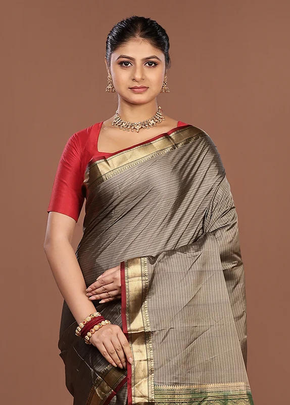 Cream Handloom Kanjivaram Pure Silk Saree With Blouse Piece One Size