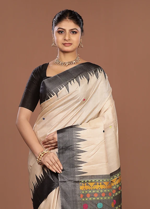 Cream Handloom Tussar Pure Silk Saree With Blouse Piece One Size
