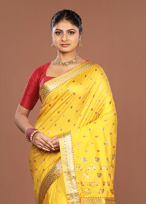 Yellow Assam Silk Saree With Blouse Piece One Size