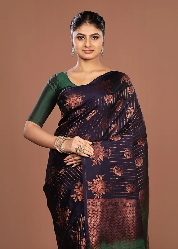 Blue Kanjivaram Silk Saree With Blouse Piece One Size