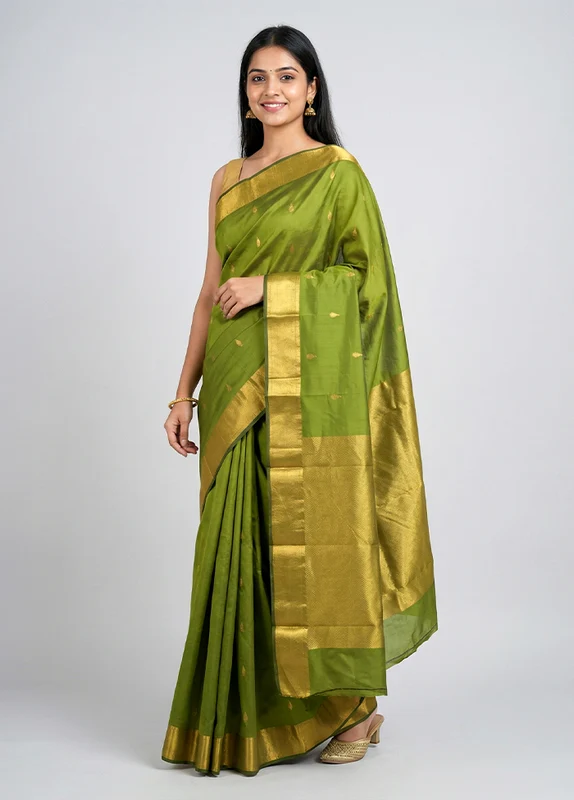 Green Kanjivaram Silk Saree With Blouse Piece One Size