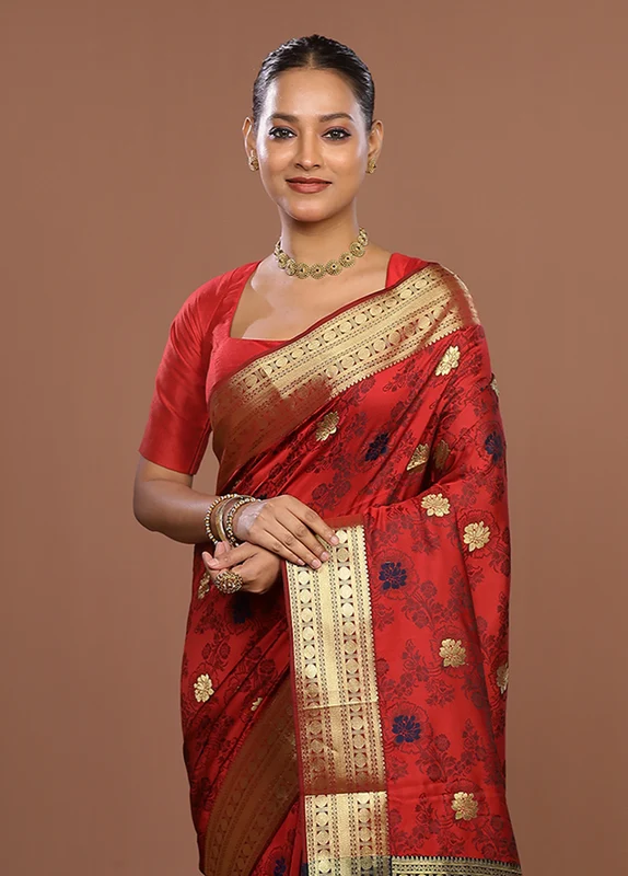 Maroon Kanjivaram Silk Saree With Blouse Piece One Size