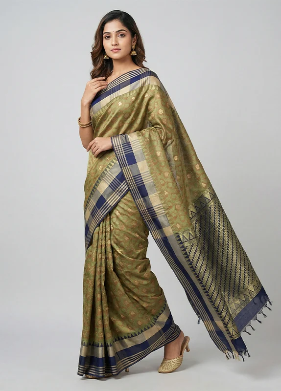 Green Kanjivaram Silk Saree With Blouse Piece One Size