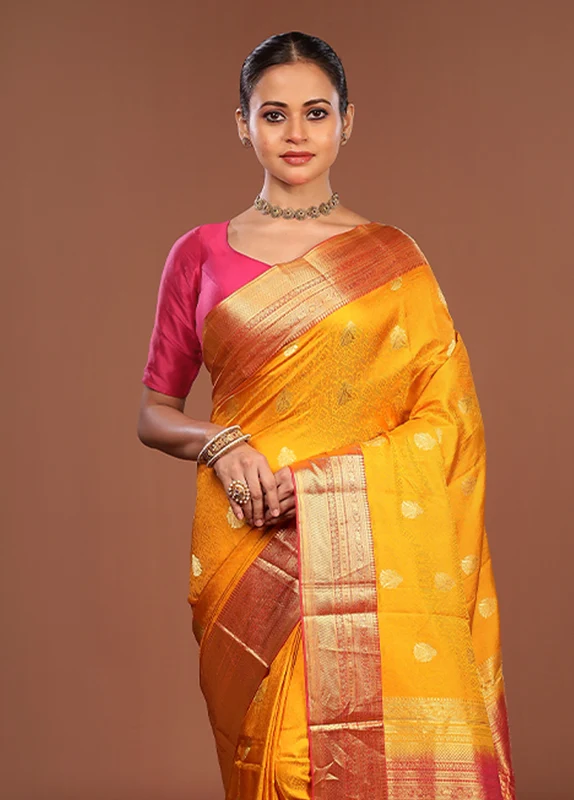 Yellow Handloom Kanchipuram Pure Silk Saree With Blouse Piece One Size