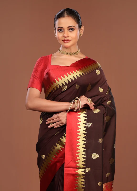 Black Kanjivaram Silk Saree With Blouse Piece One Size