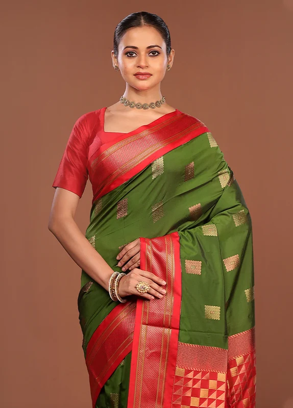 Green Kanjivaram Silk Saree With Blouse Piece One Size