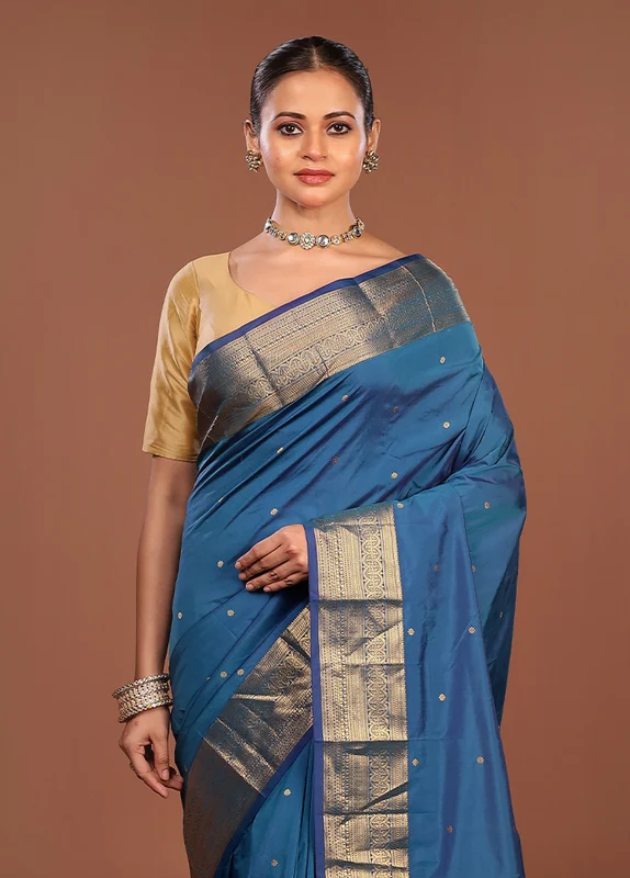 Blue Kanjivaram Silk Saree With Blouse Piece One Size