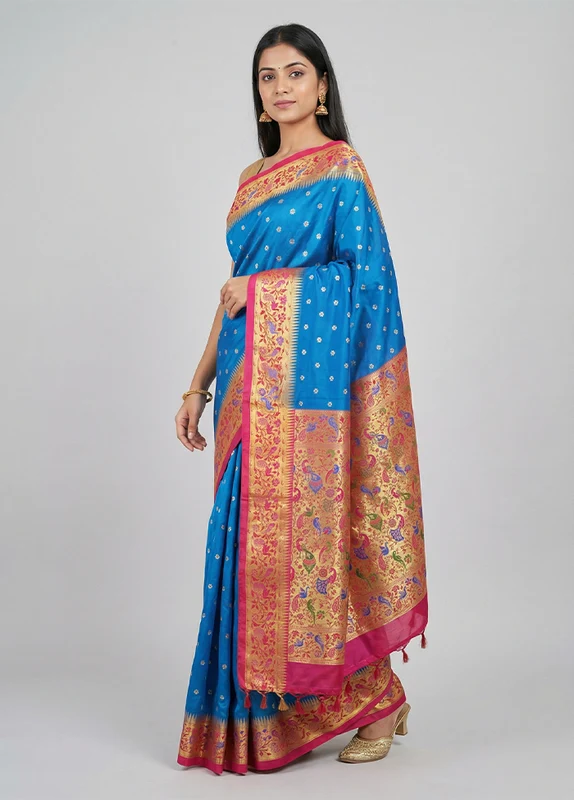 Blue Kanjivaram Silk Saree With Blouse Piece One Size