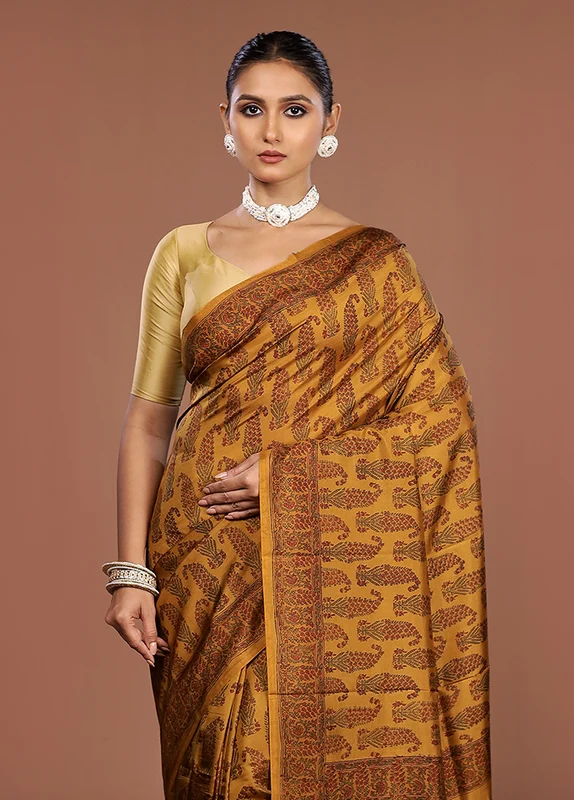 Yellow Printed Pure Silk Saree Without Blouse Piece One Size