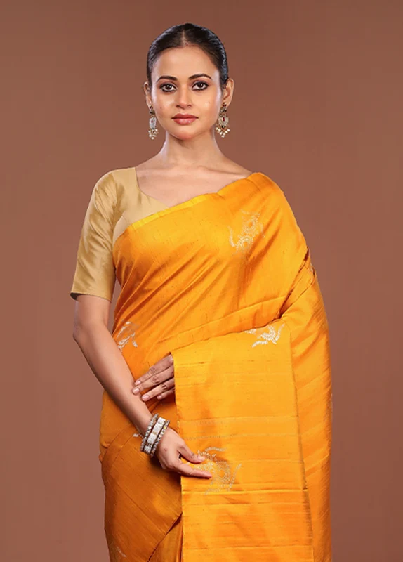 Yellow Handloom Kanjivaram Pure Silk Saree With Blouse Piece One Size