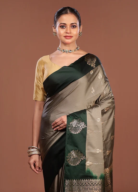 Grey Kanjivaram Silk Saree With Blouse Piece One Size