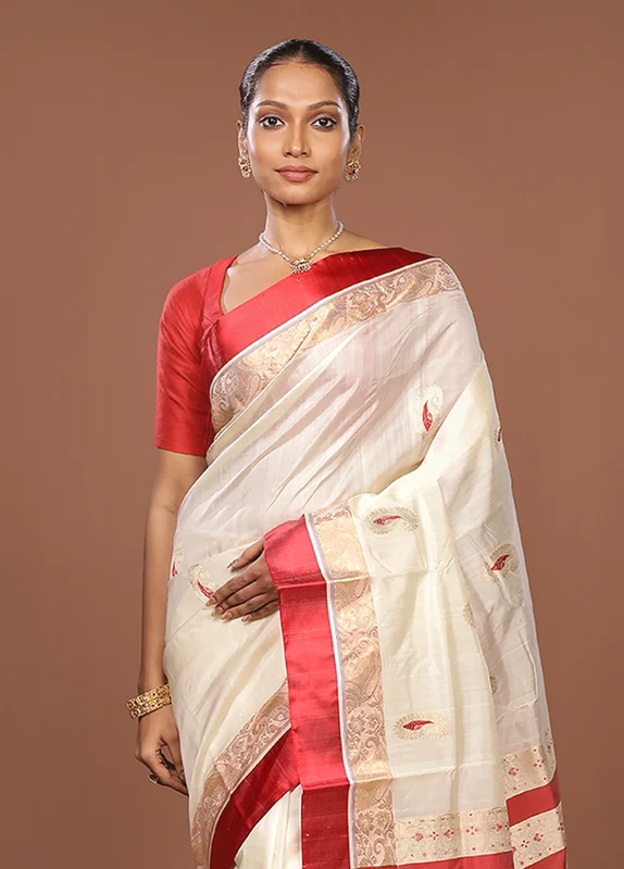 White Garad Pure Silk Saree Without Blouse Piece One Size