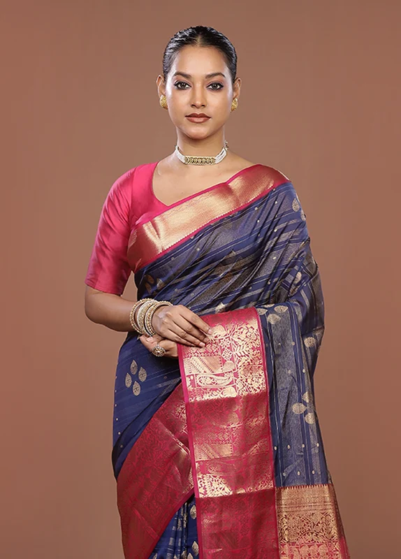 Blue Handloom Kanjivaram Pure Silk Saree With Blouse Piece One Size