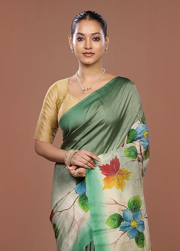 Cream Handloom Tussar Pure Silk Saree With Blouse Piece One Size