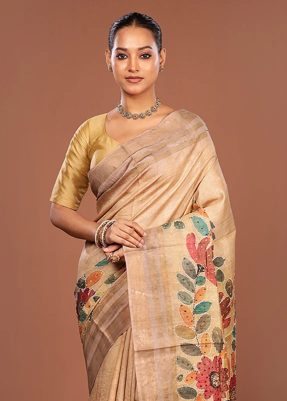 Cream Handloom Tussar Pure Silk Saree With Blouse Piece One Size