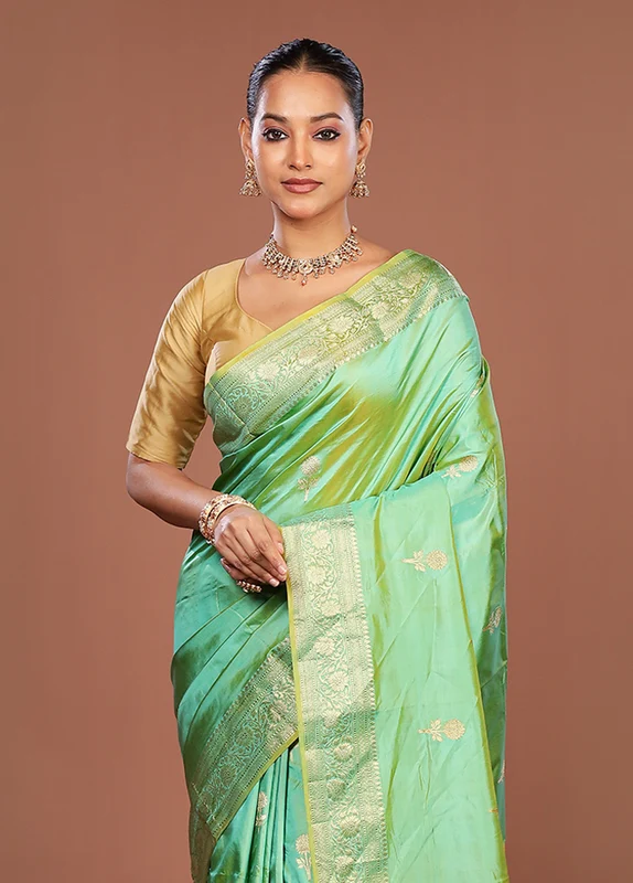 Green Handloom Katan Pure Silk Saree With Blouse Piece One Size