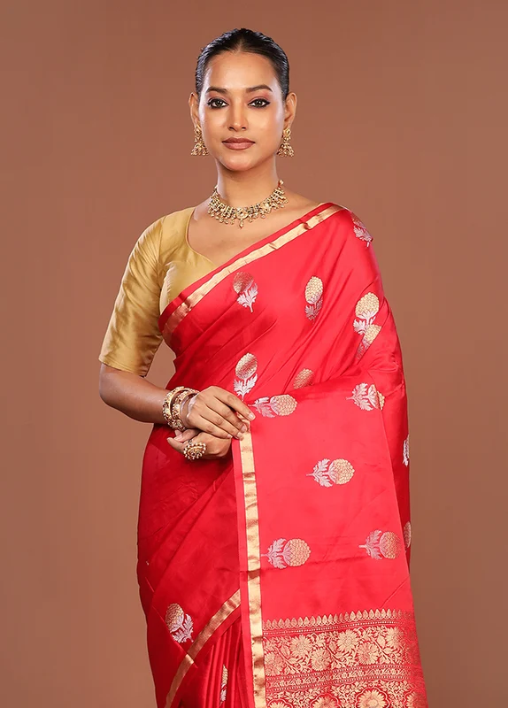 Red Handloom Katan Pure Silk Saree With Blouse Piece One Size