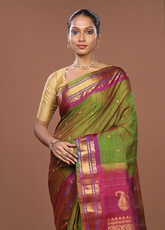 Green Gadwal Pure Silk Saree Without Blouse Piece One Size