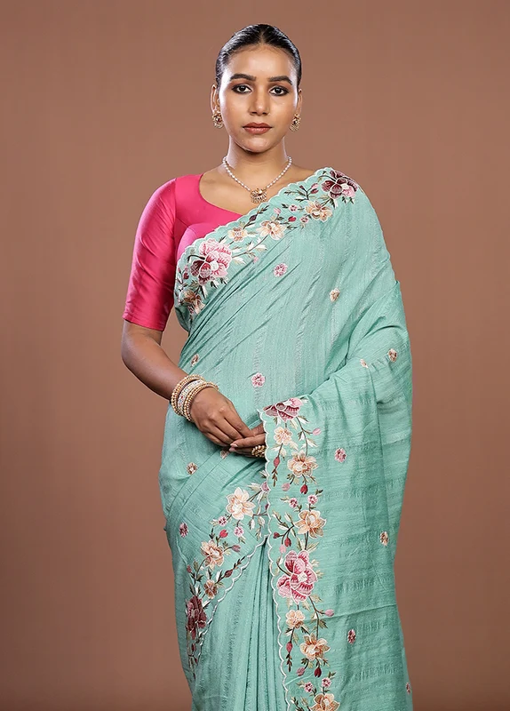 Green Tussar Silk Saree With Blouse Piece One Size