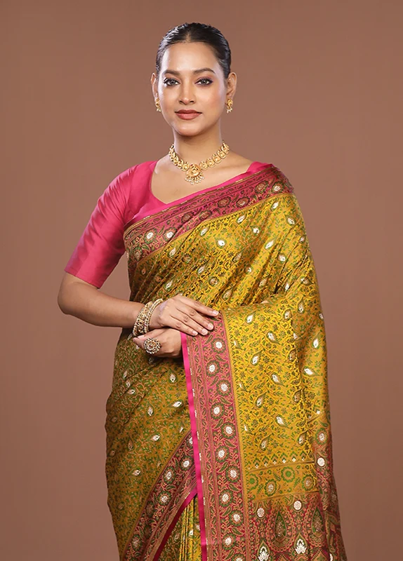 Yellow Tanchoi Silk Saree With Blouse Piece One Size