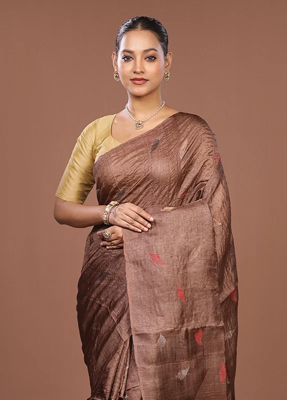 Brown Handloom Tussar Pure Silk Saree With Blouse Piece One Size