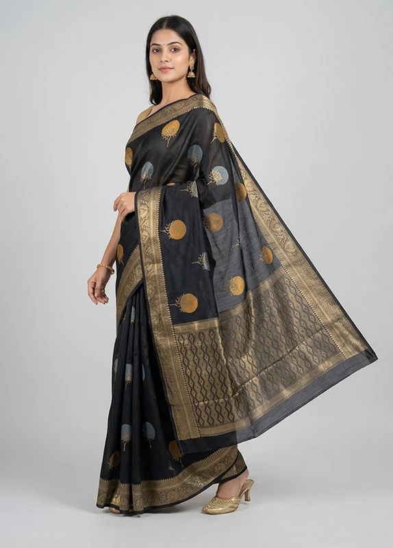 Black Kora Silk Saree With Blouse Piece One Size