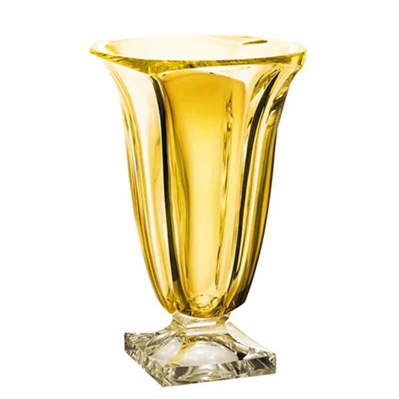 Vaso com pé em cristal Bohemia 19,5xA33cm cor âmbar