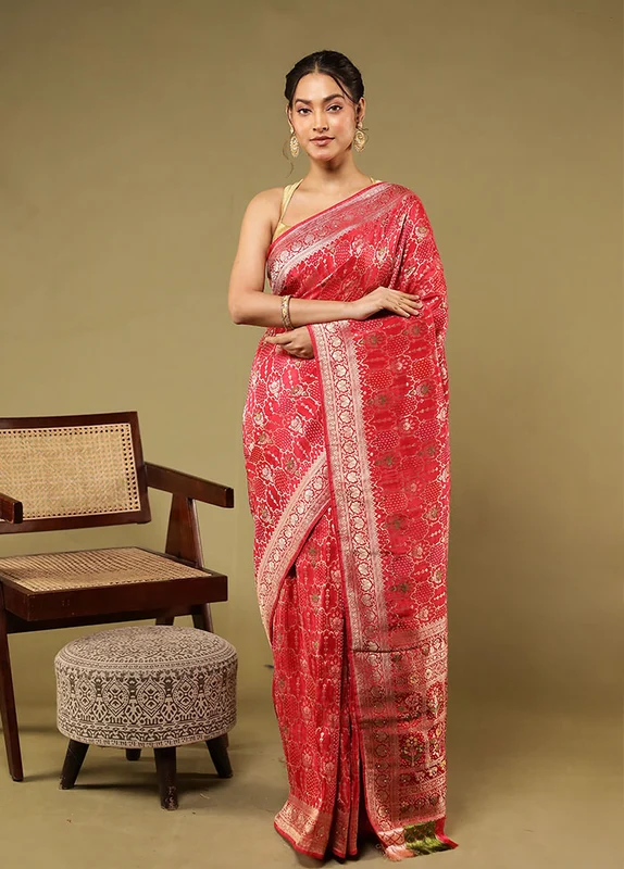 Red Handloom Pure Georgette Saree With Blouse Piece One Size