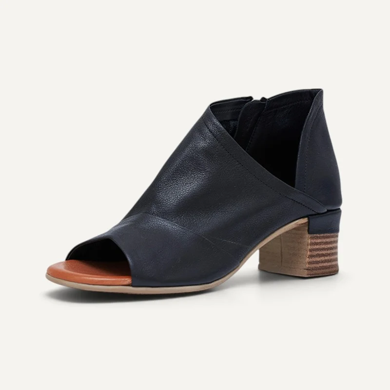 Yara Black 41