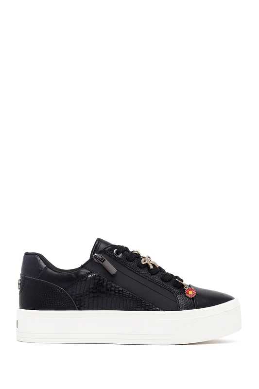 Kadın Siyah Bağcıklı Kalın Tabanlı Sneaker Siyah / 37
