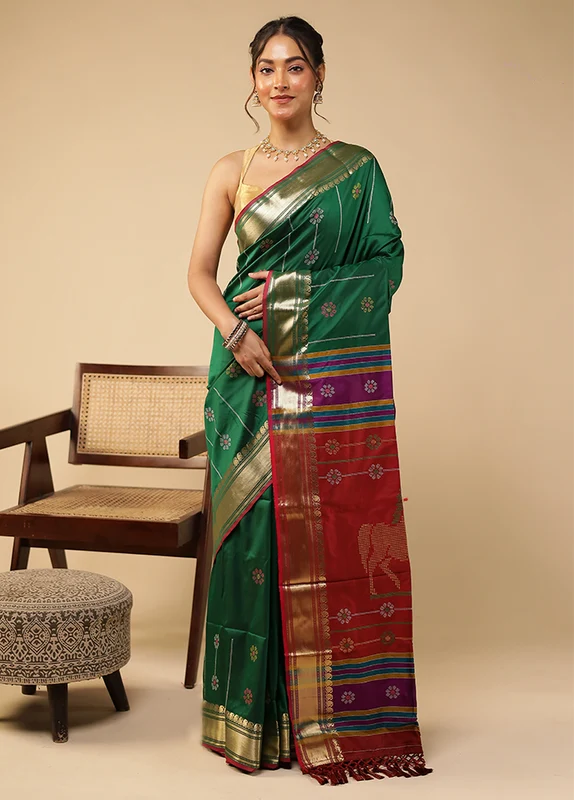 Green Kalakethra Silk Saree With Blouse Piece One Size