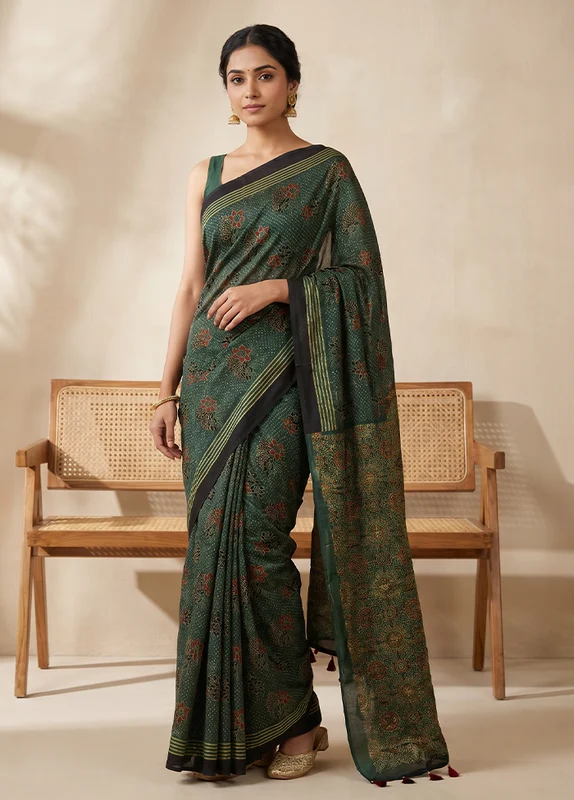 Green Printed Pure Silk Saree Without Blouse Piece One Size