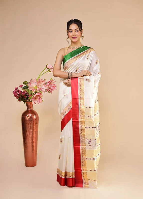 White Garad Pure Silk Saree Without Blouse Piece One Size