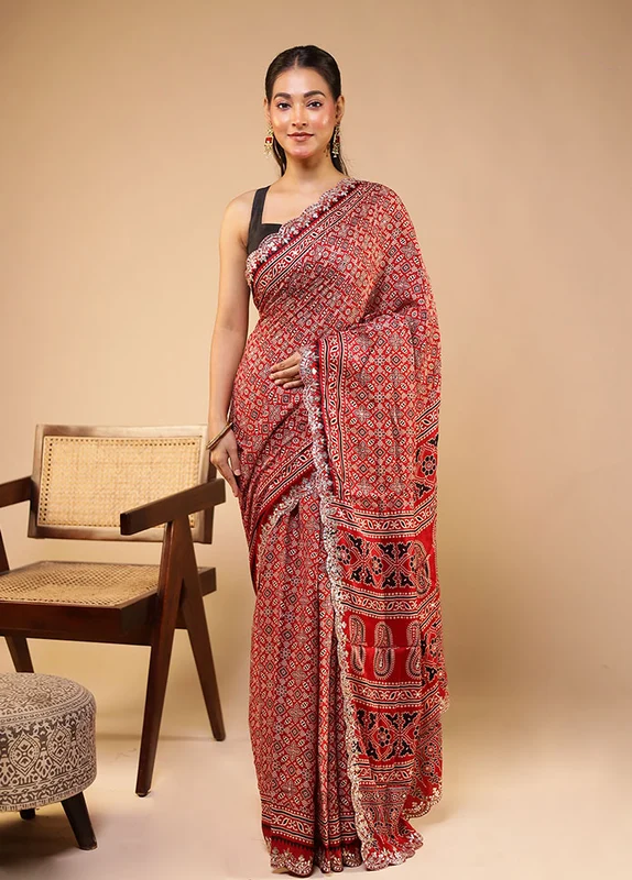 Multicolor Printed Pure Silk Saree With Blouse Piece One Size