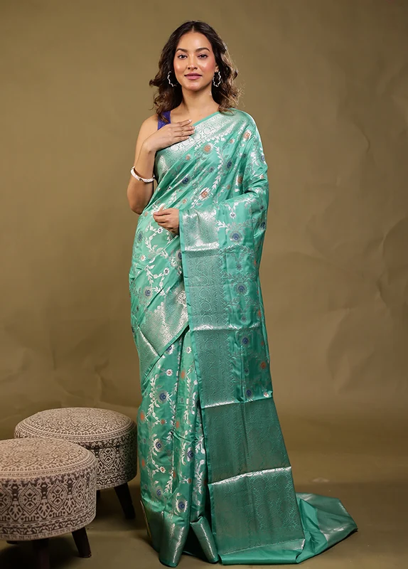 Green Dupion Silk Saree With Blouse Piece One Size