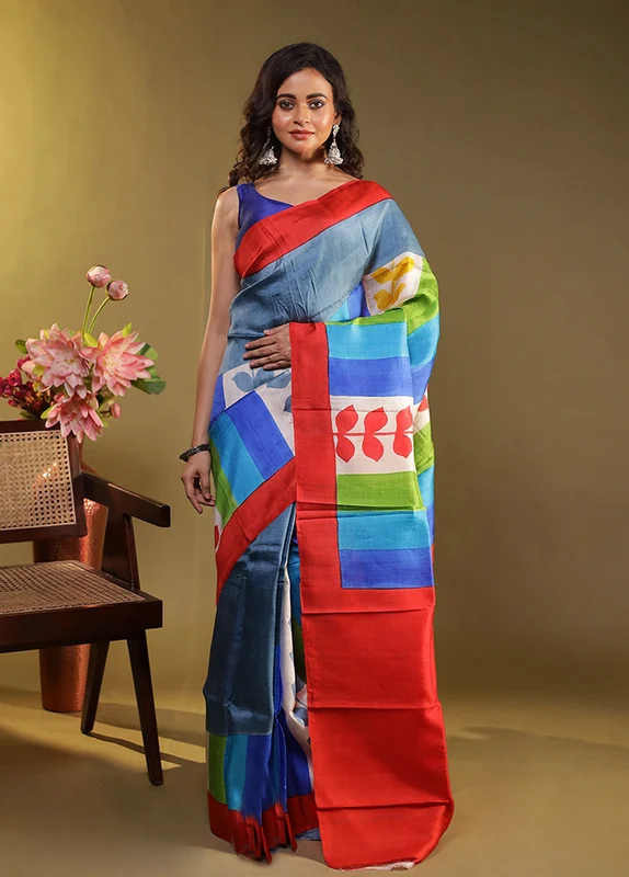 Multicolor Printed Pure Silk Saree With Blouse Piece One Size