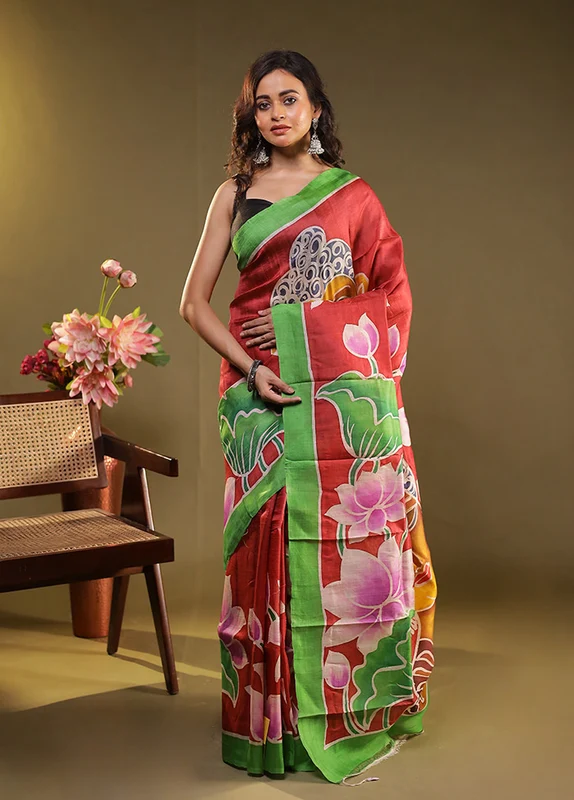 Multicolor Printed Pure Silk Saree With Blouse Piece One Size
