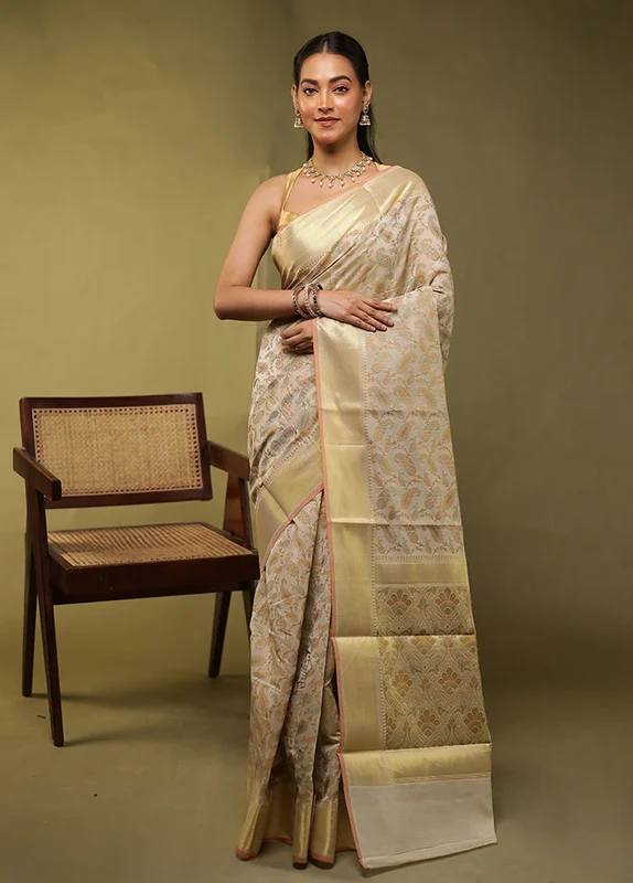 Cream Pure Cotton Saree With Blouse Piece One Size