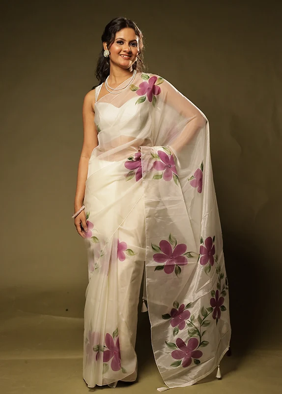 White Organza Saree With Blouse Piece One Size