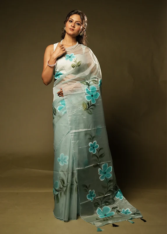 Green Organza Saree With Blouse Piece One Size