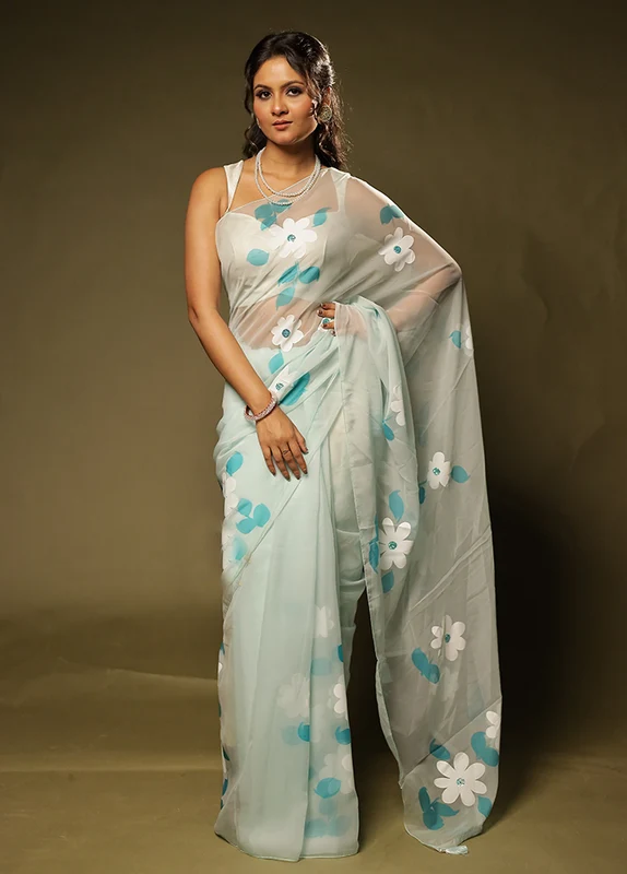 Green Organza Saree With Blouse Piece One Size