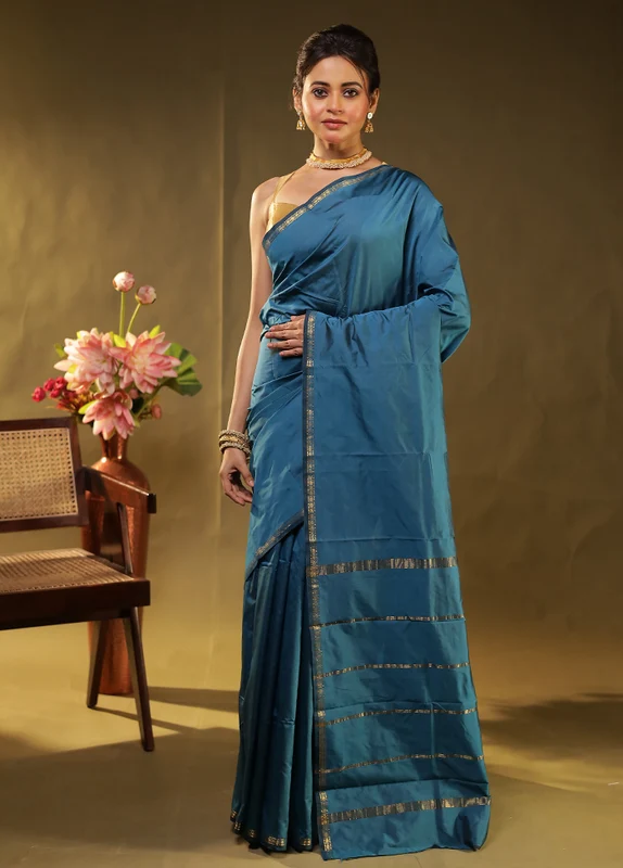 Blue Kanjivaram Silk Saree With Blouse Piece One Size