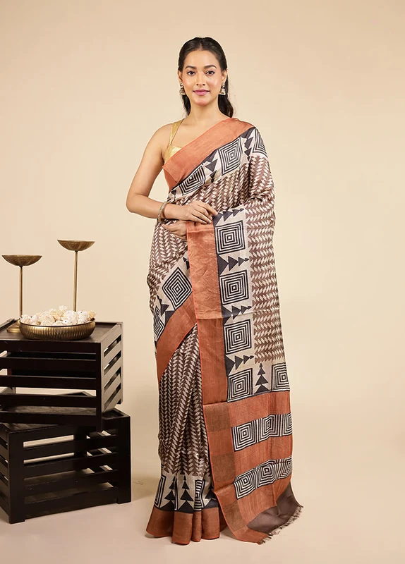 Grey Handloom Tussar Pure Silk Saree With Blouse Piece One Size