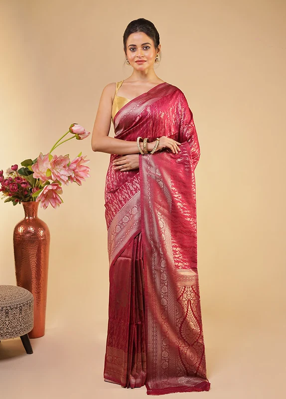 Red Dupion Silk Saree With Blouse Piece One Size