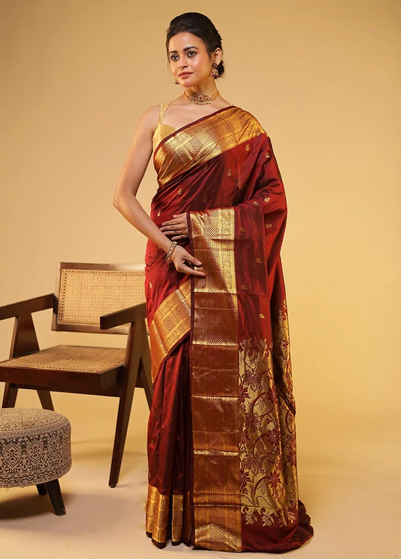Maroon Handloom Kanjivaram Pure Silk Saree With Blouse Piece One Size