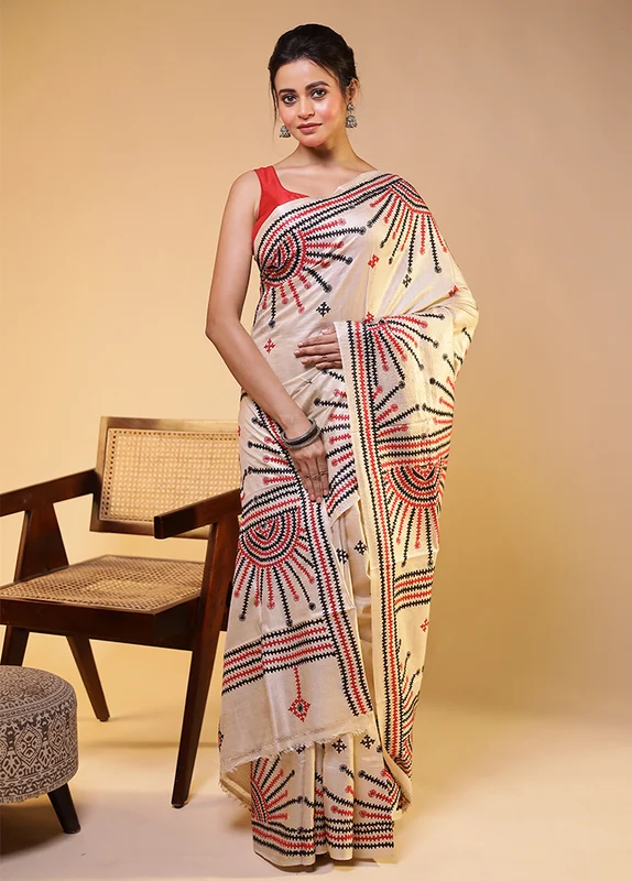 Cream Handloom Kantha Stitch Pure Silk Saree With Blouse Piece One Size