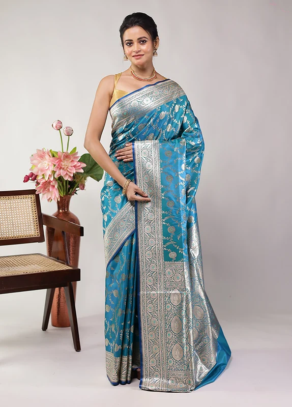 Blue Banarasi Silk Saree With Blouse Piece One Size